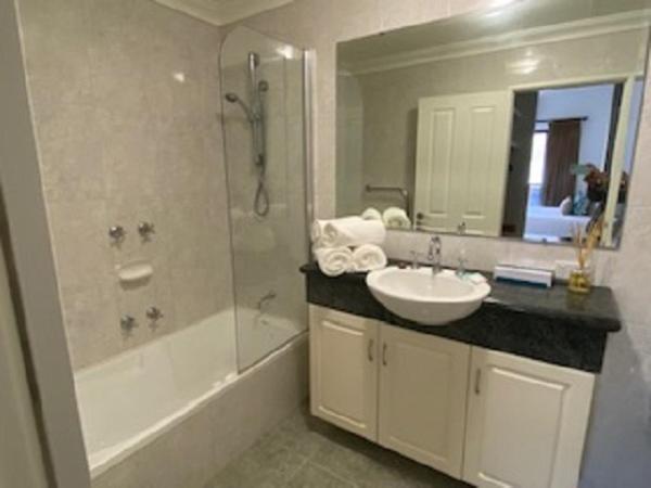 West End Apartments ฟรีแมนเทิล ภายนอก รูปภาพ